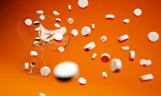 Rivaroxabana e o uso dos novos anticoagulantes orais (NOACS) ou anticoagulantes orais diretos (DOACS) em pessoas portadoras de doença valvar.