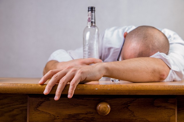 O que todo médico precisa saber sobre hepatite alcoólica