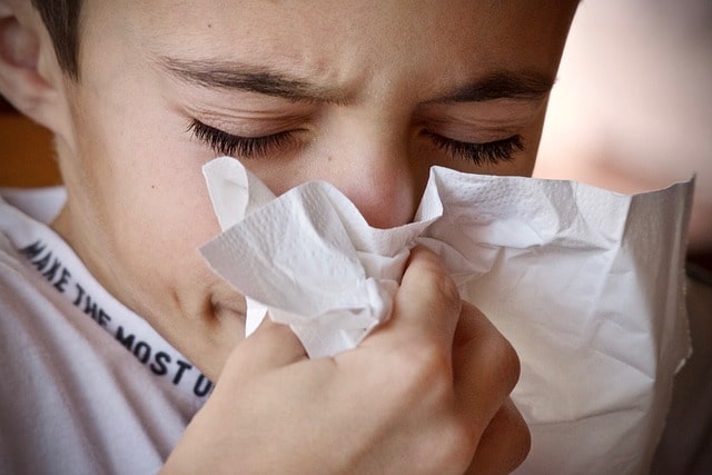 Sinusite aguda na infância deve ser tratada com antibiótico